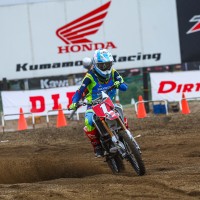 LMX ＃1  川井 麻央のサムネイル