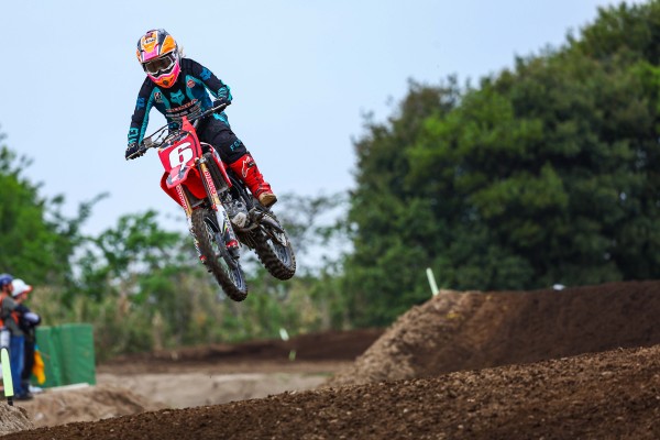 LMX ＃6  濵村 いぶき