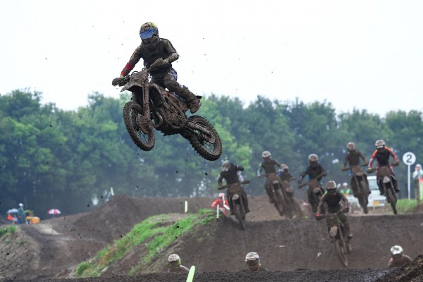 IA1 ＃６ 大塚 豪太のサムネイル