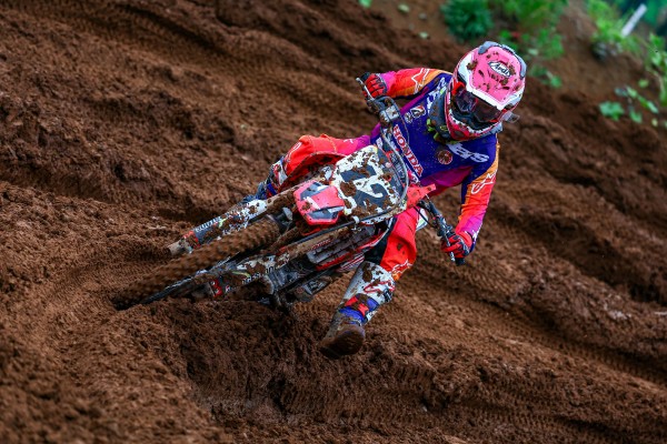 LMX #12 山﨑 琴乃のサムネイル